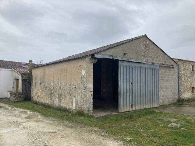 Grange de 1 pièces principales — photo du bien