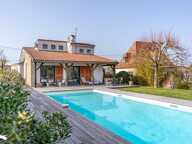 Villa de 6 pièces principales — photo 2