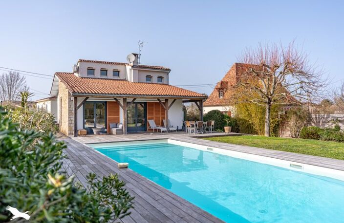Villa de 6 pièces principales — photo 2
