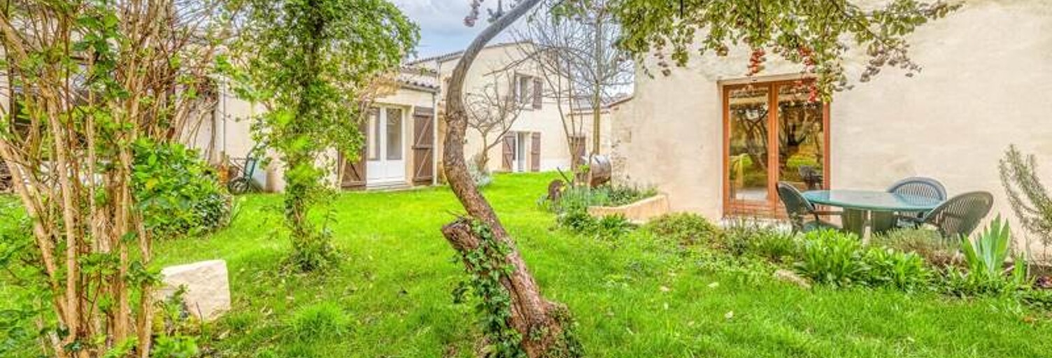 Maison 9 Pièces 219 m² à vendre à Salles-sur-Mer (17220)