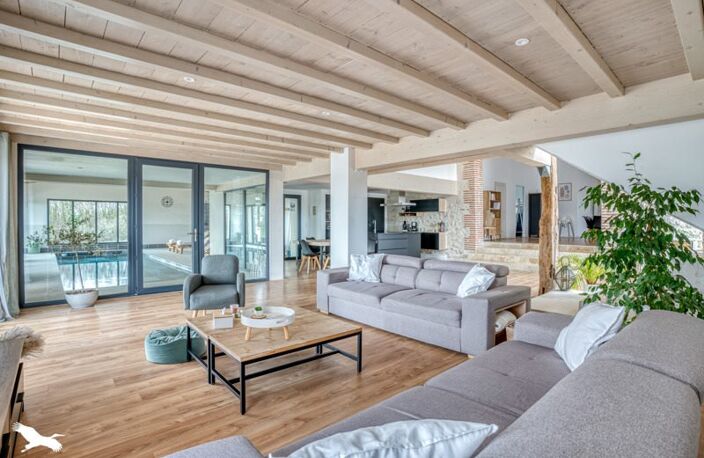Maison en pierre de 8 pièces principales — photo 3