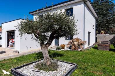 Maison 5 pièces 399999 €