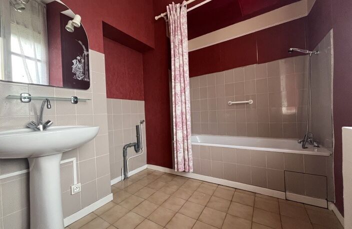 Vente appartement 2 pièces 32 m² Montréjeau (31210) — photo 4