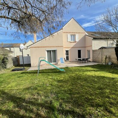 Maison 7 pièces 379500 €