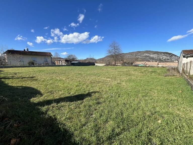 Terrain à bâtir de 0 pièces principales — photo 1