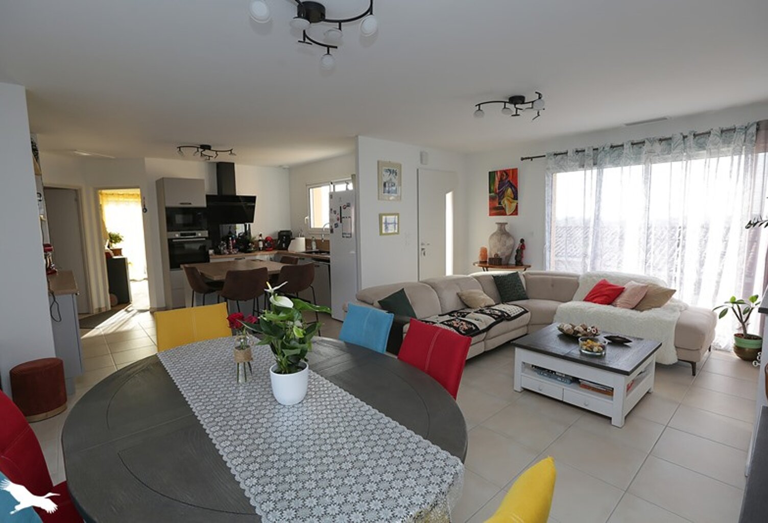 Contemporaine de 5 pièces principales — photo 1