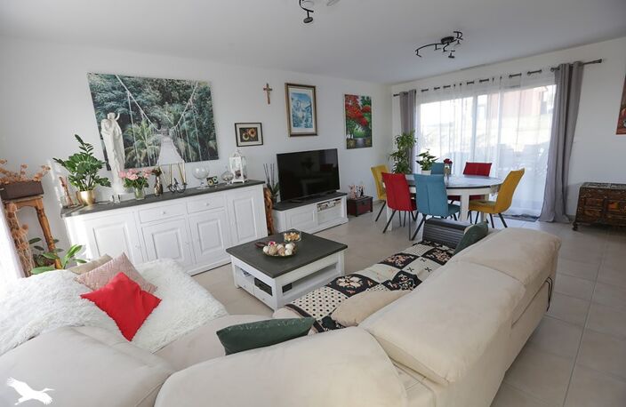 Contemporaine de 5 pièces principales — photo 2