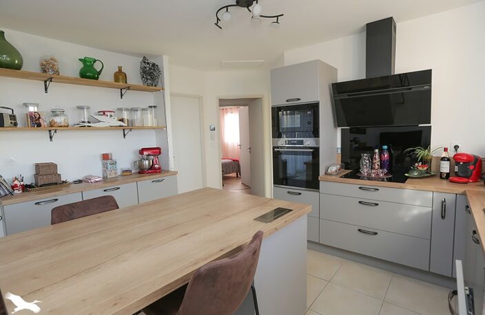Contemporaine de 5 pièces principales — photo 4