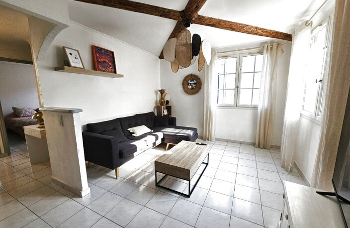 Maison avec garage AIGUES MORTES — photo 2