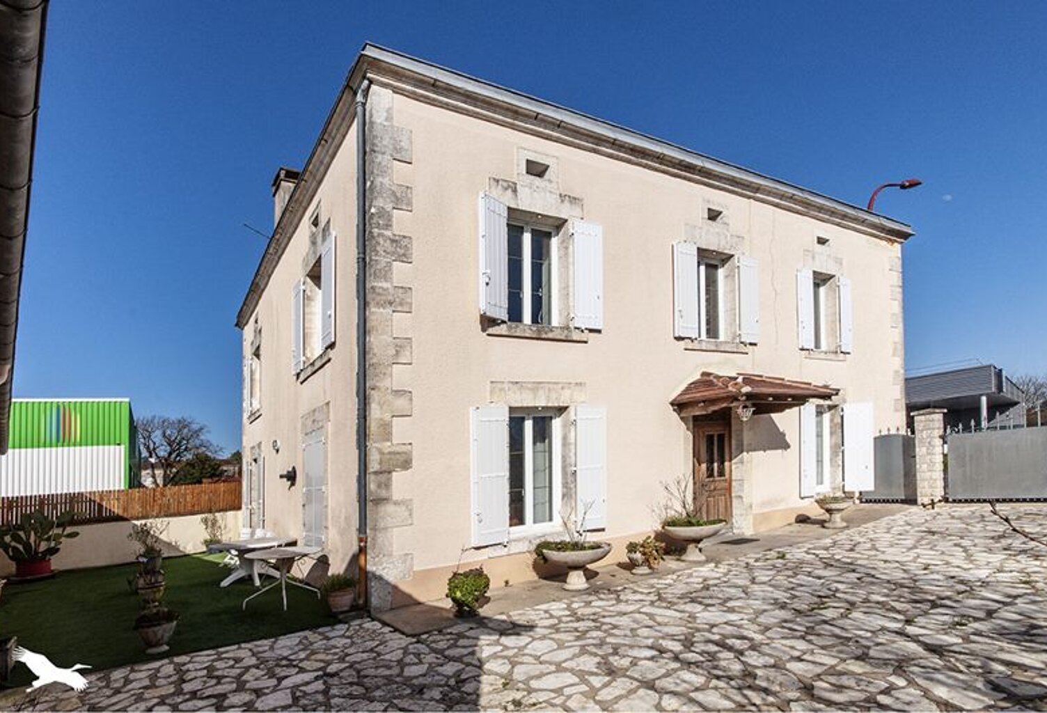 Vente maison 6 pièces 177 m² Villetoureix (24600) — photo 1