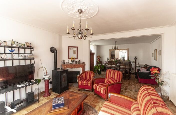 Vente maison 6 pièces 177 m² Villetoureix (24600) — photo 4