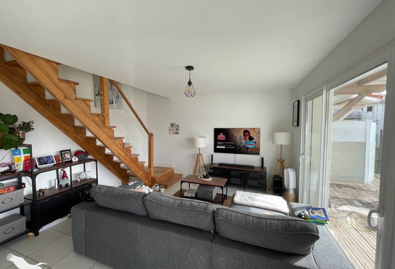Contemporaine de 5 pièces principales — photo 1
