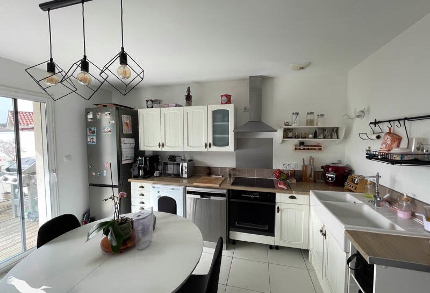 Contemporaine de 5 pièces principales — photo 1