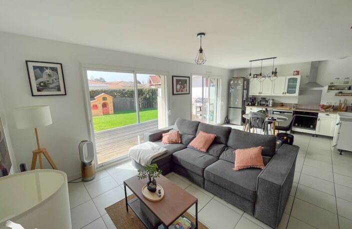 Contemporaine de 5 pièces principales — photo 2