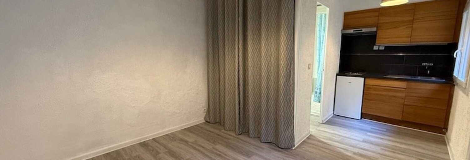 Appartement 1 Pièce 18 m² à louer à Sanary-sur-Mer (83110)