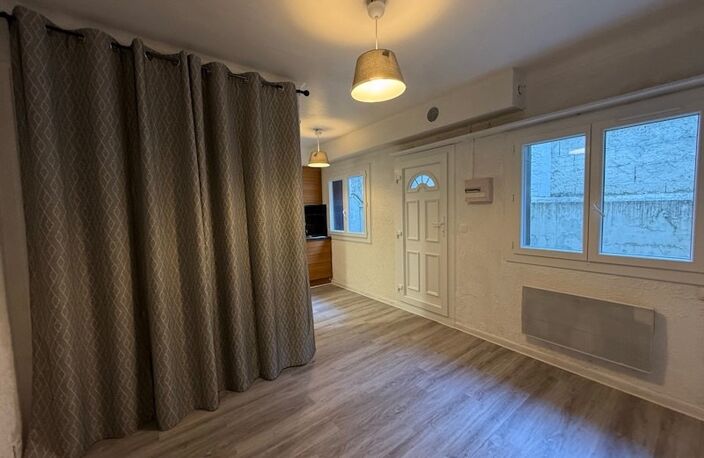 Dans maison de Village — photo 2