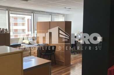 Bureau  477000 €