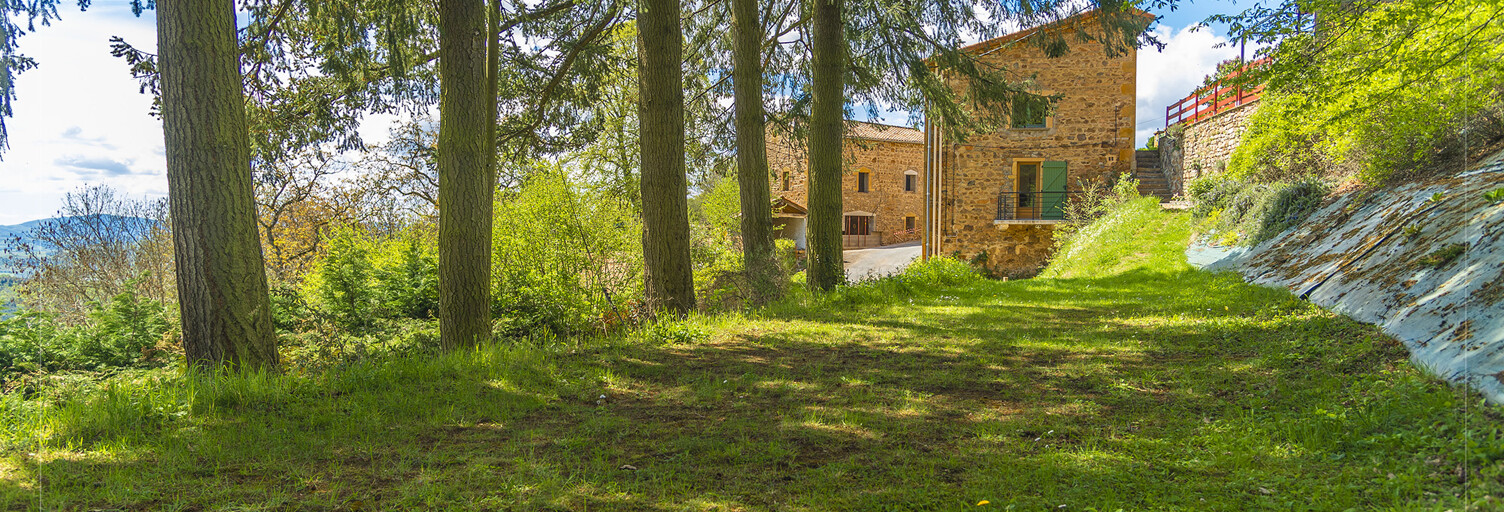 Maison 7 Pièces 190 m² à vendre à Sainte-Paule (69620)