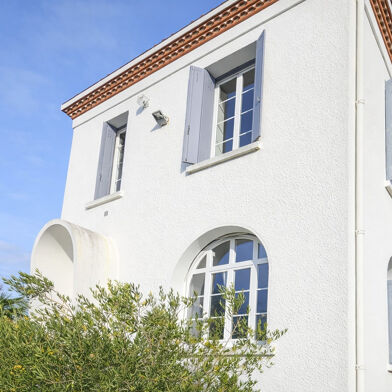 Maison 7 pièces 896000 €