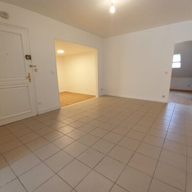 Appartement 2 pièces 607 €