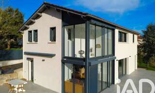 Maison 8 Pièces 220 m² à vendre à Figeac (46100)