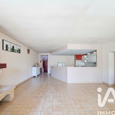 Maison 9 pièces 225000 €