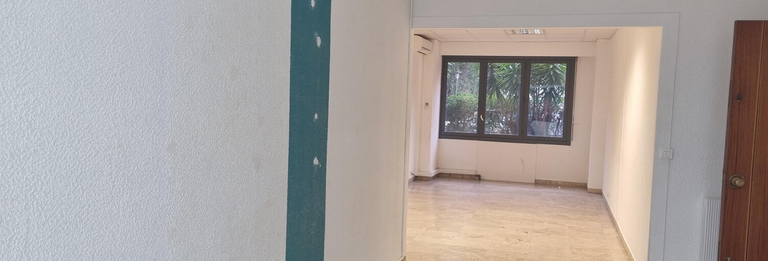 Commerce  58 m² à louer à Nice (06000)