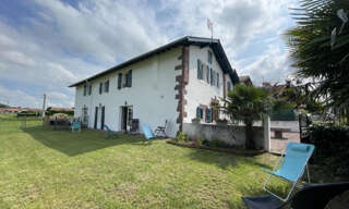 Maison 6 Pièces 160 m² à louer à Saint-Jean-le-Vieux (64220)