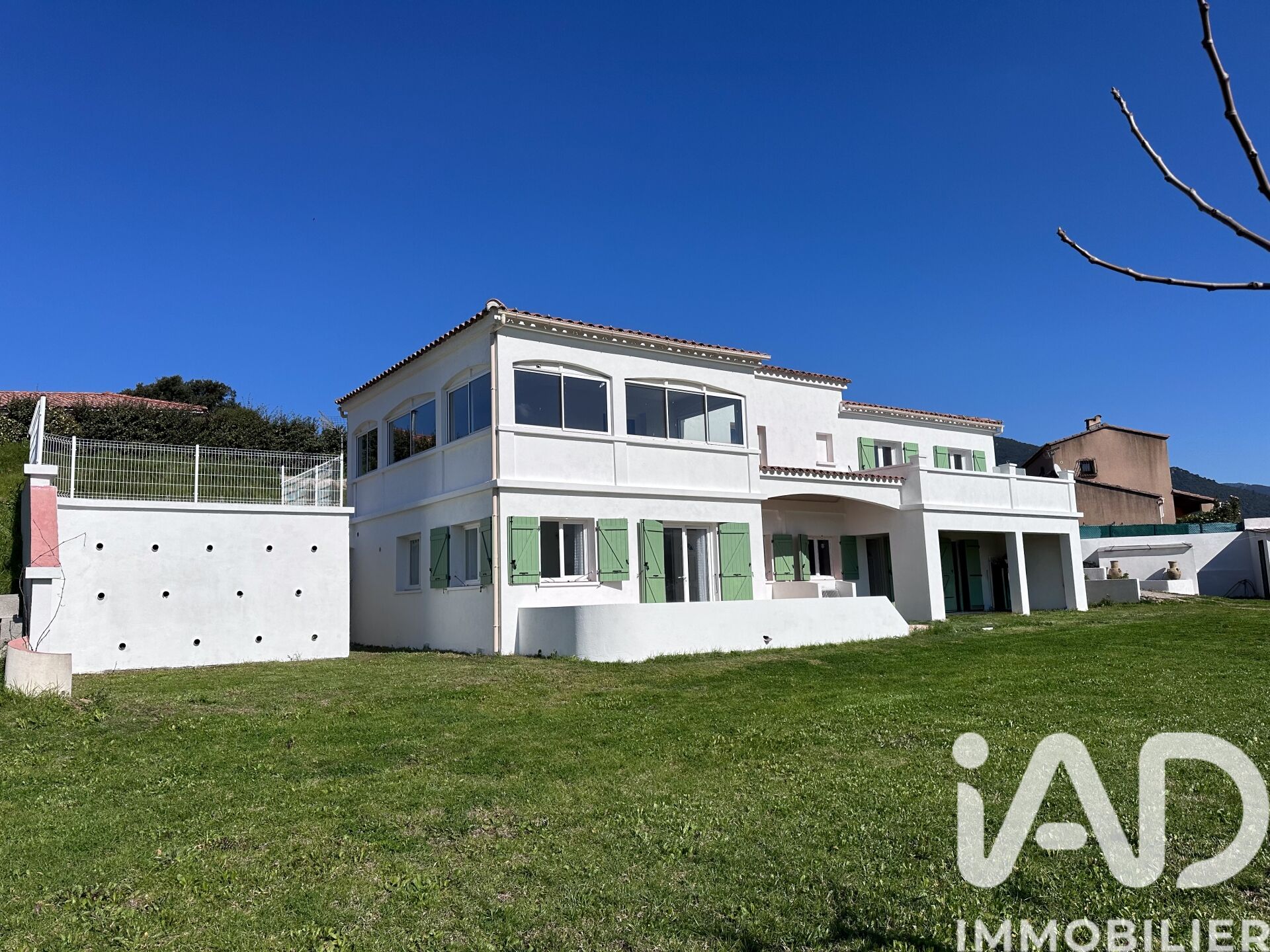 Vente Maison/villa 6 pièces - Photo 2