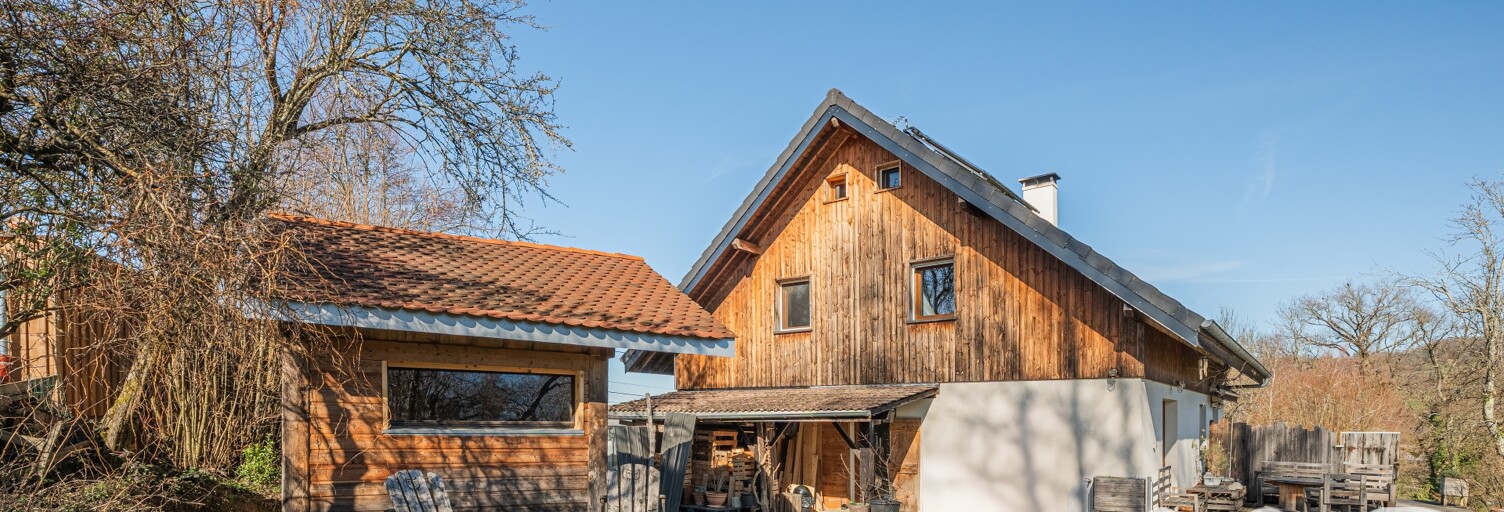 Maison 9 Pièces 200 m² à vendre à Saint-Ours (73410)