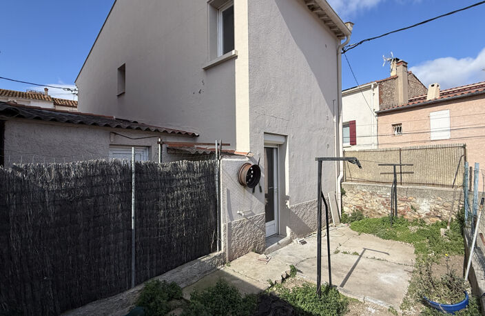 Immeuble de 2 appartements T2 avec terrasses et garage — photo 2