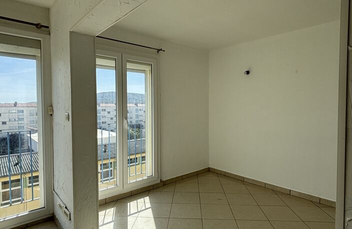 Vente Appartement 3 pièces — photo 2