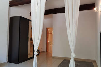 Appartement 1 pièces 560 €