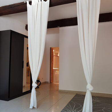 Appartement 1 pièces 560 €