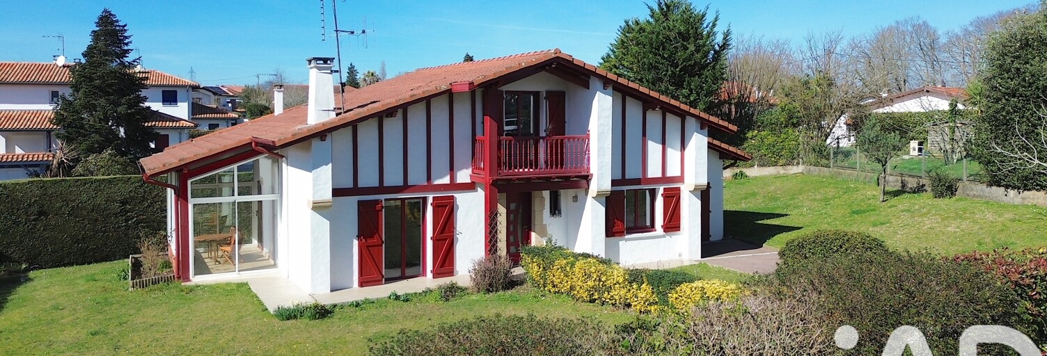 Maison 5 Pièces 112 m² à vendre à Saint-Pierre-d'Irube (64990)