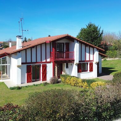 Maison 5 pièces 495000 €