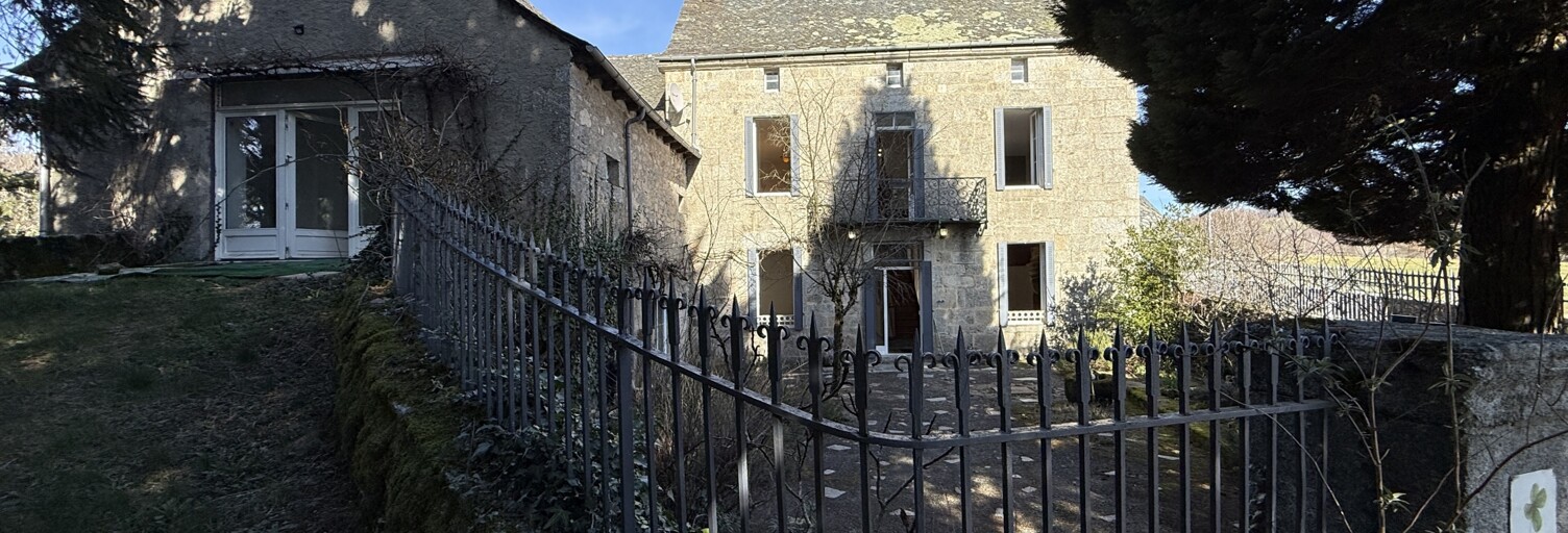Maison 9 Pièces 344 m² à vendre à Argences en Aubrac (12420)