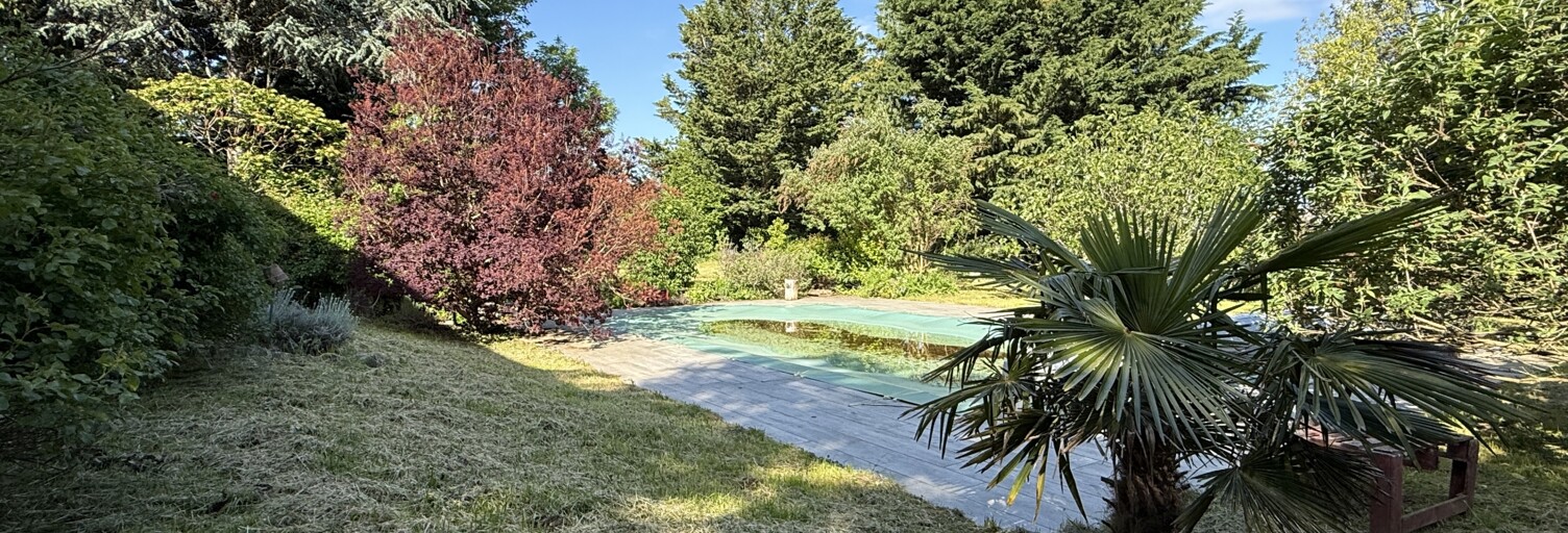 Maison 9 Pièces 344 m² à vendre à Argences en Aubrac (12420)