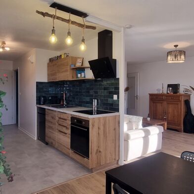 Appartement 3 pièces 215000 €