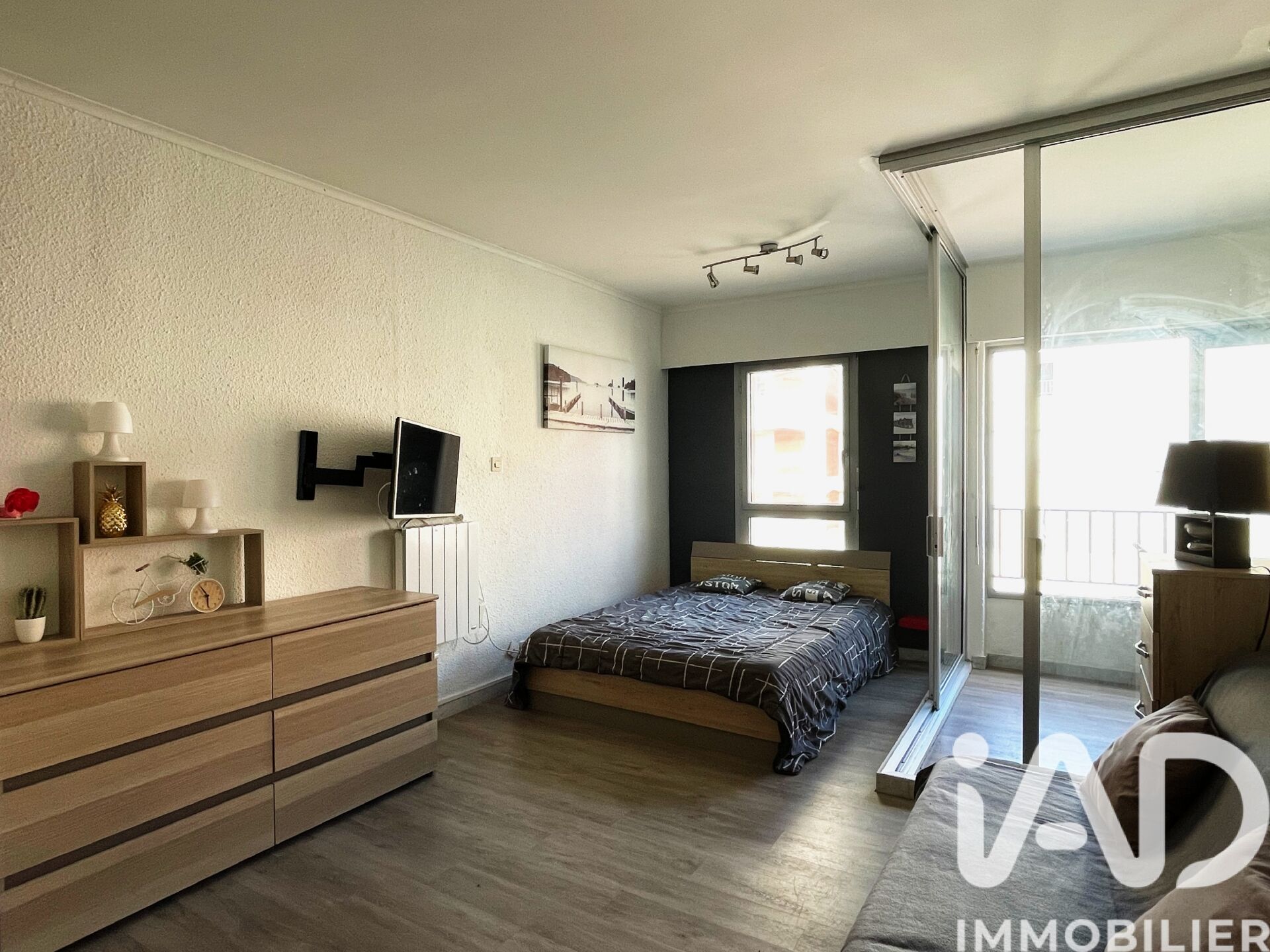 Vente Appartement 1 pièce - Photo 2