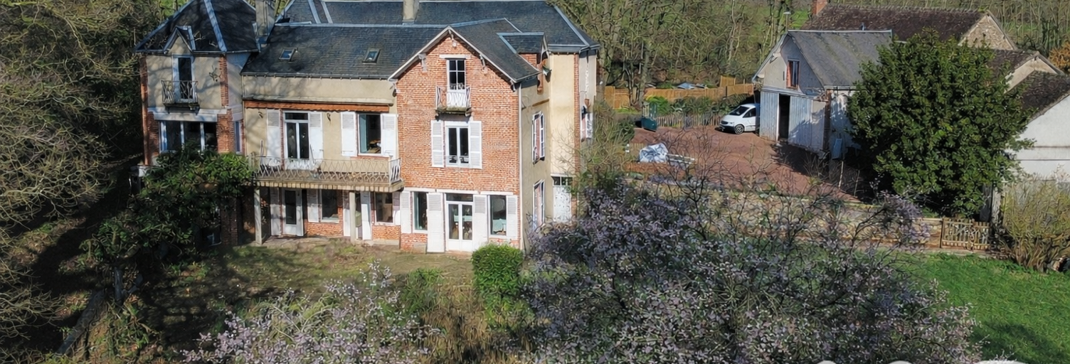 Maison 10 Pièces 233 m² à vendre à Massay (18120)