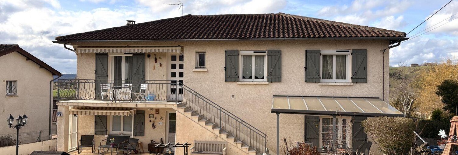 Maison 5 Pièces 149 m² à vendre à Saint-Laurent-les-Tours (46400)
