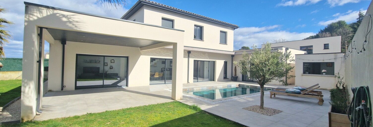 Maison 9 Pièces 230 m² à vendre à Saint-Geniès-de-Comolas (30150)