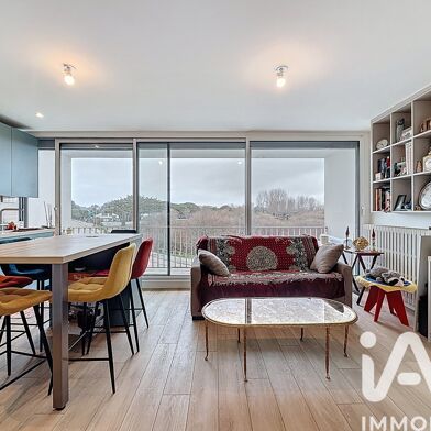 Appartement 2 pièces 275500 €