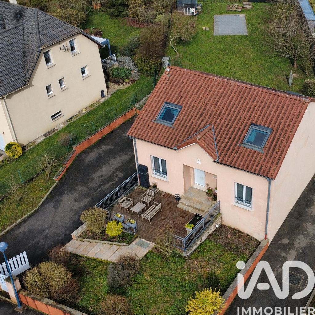 Pont-A-Mousson - 125m² - 7p. - 4ch.