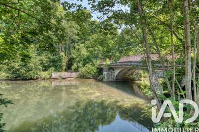 Appartement 4 pièces 235000 €