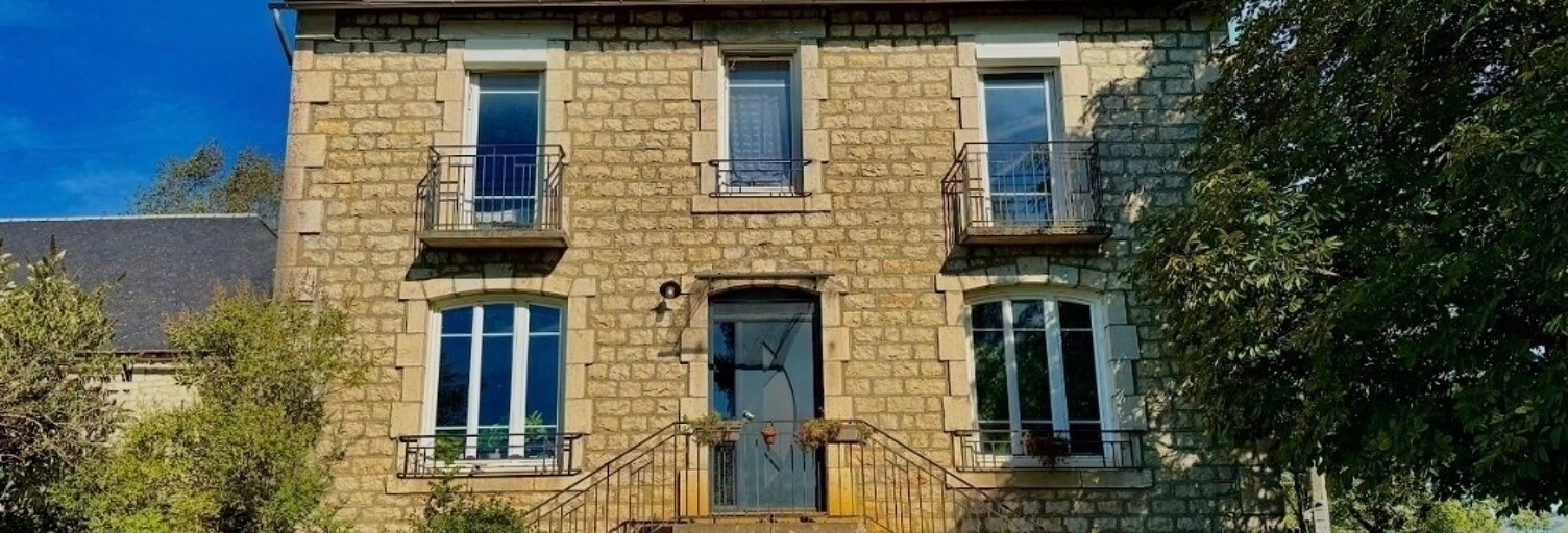 Maison 8 Pièces 215 m² à vendre à Palmas d'Aveyron (12340)
