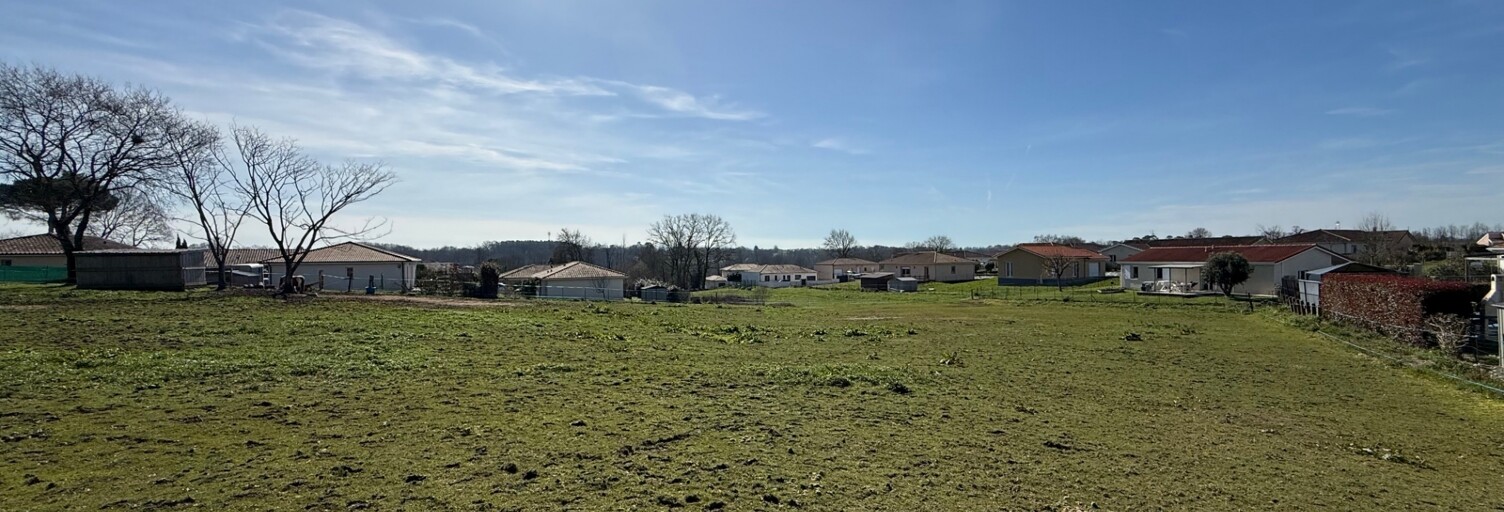 Terrain  2934 m² à vendre à Pouillon (40350)
