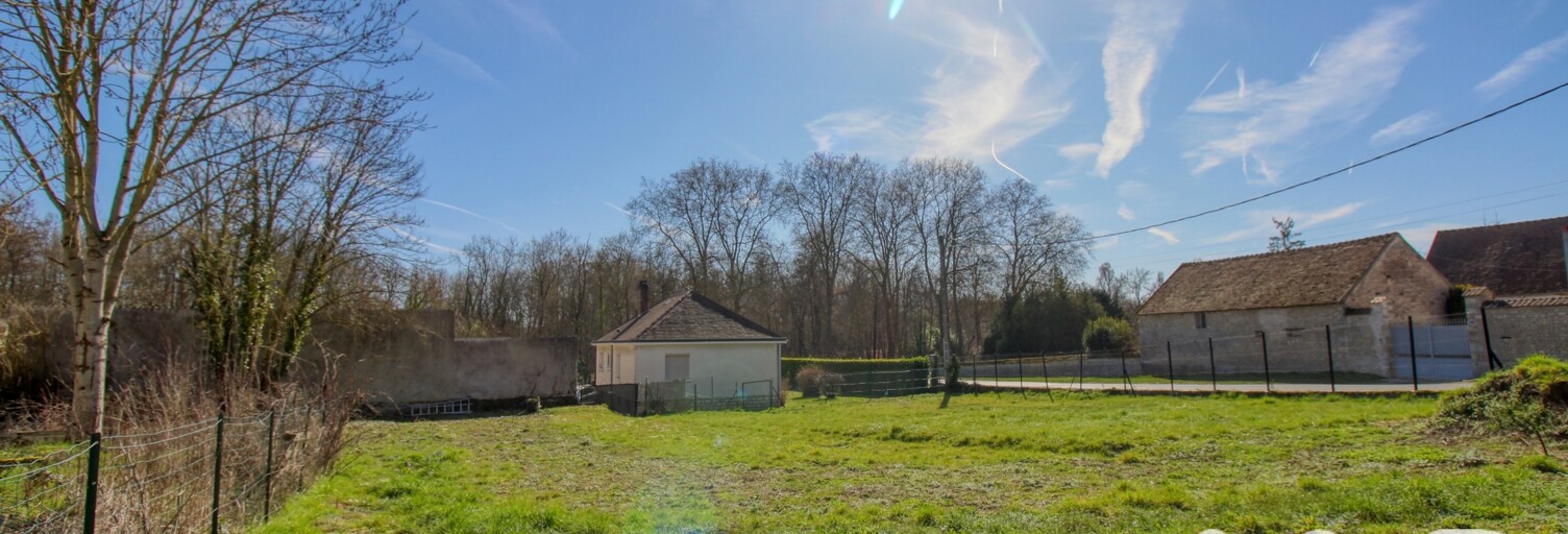 Terrain  742 m² à vendre à Aulnay-la-Rivière (45390)