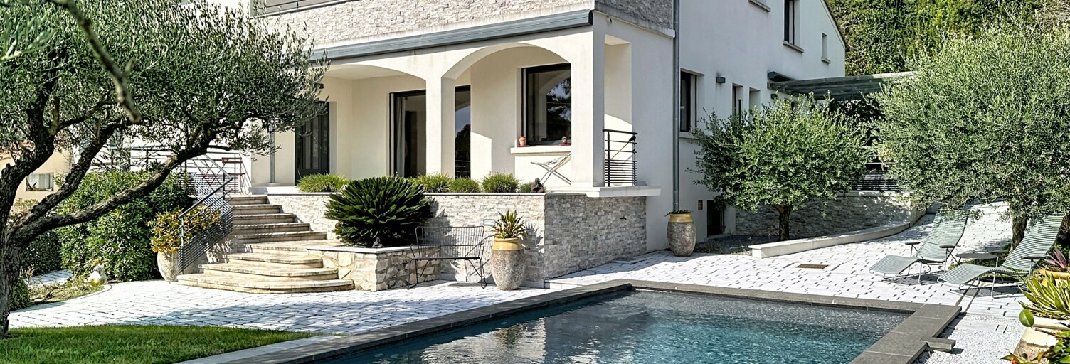 Maison 10 Pièces 280 m² à vendre à Villeneuve-lès-Avignon (30400)